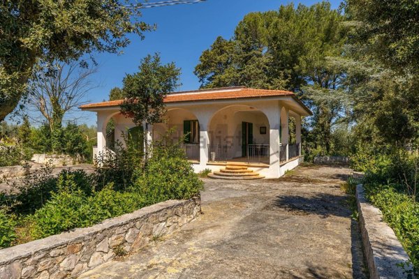 casa indipendente in vendita a Martina Franca