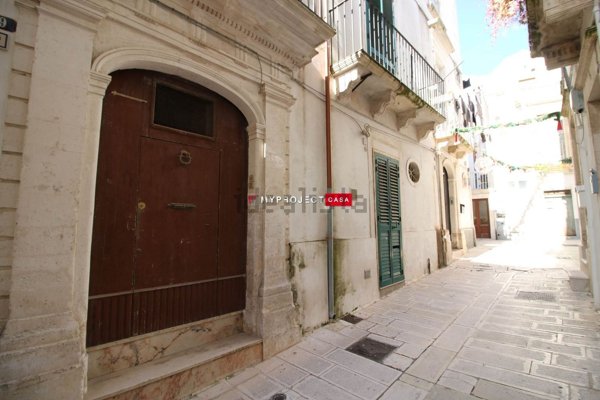 casa semindipendente in vendita a Martina Franca in zona Centro Storico