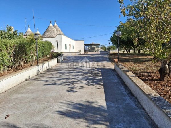 appartamento in vendita a Martina Franca in zona Carpari