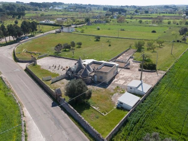 casa indipendente in vendita a Martina Franca