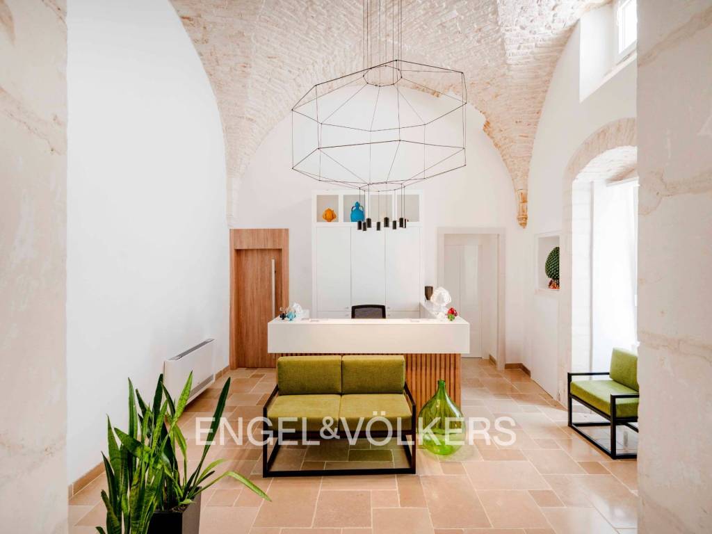 intera palazzina in vendita a Martina Franca in zona Centro Storico