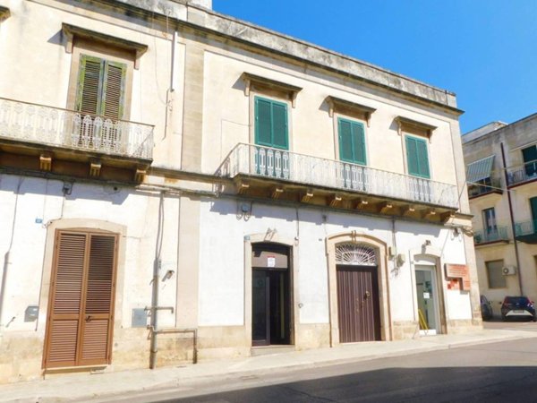locale commerciale in vendita a Martina Franca