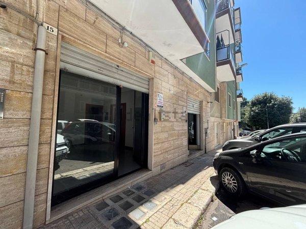 locale commerciale in vendita a Martina Franca