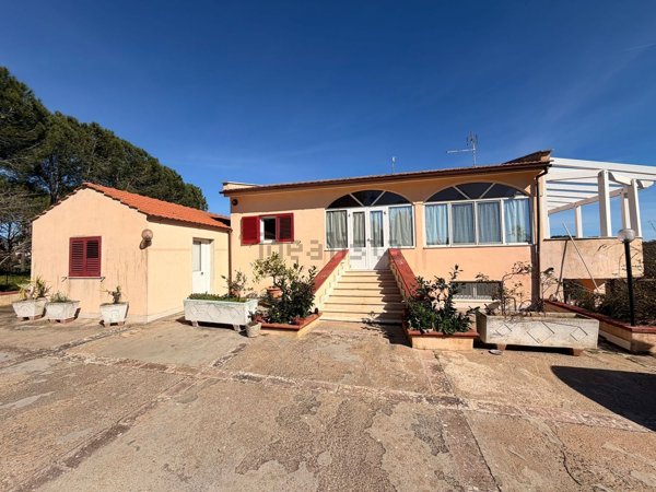 casa indipendente in vendita a Martina Franca