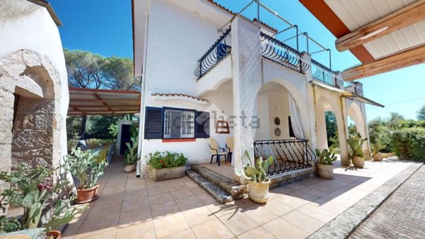 casa indipendente in vendita a Martina Franca