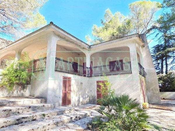 casa indipendente in vendita a Martina Franca