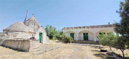 casa indipendente in vendita a Martina Franca in zona Trasconi