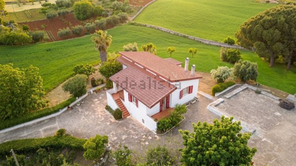 casa indipendente in vendita a Martina Franca