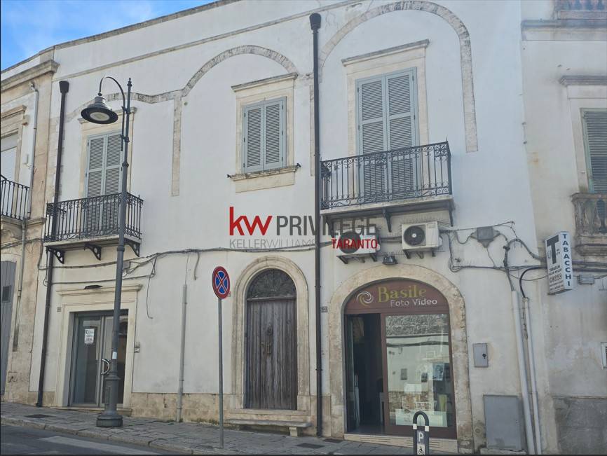 casa indipendente in vendita a Martina Franca in zona Centro Storico