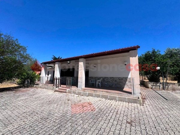 casa indipendente in vendita a Martina Franca in zona Monti del Duca