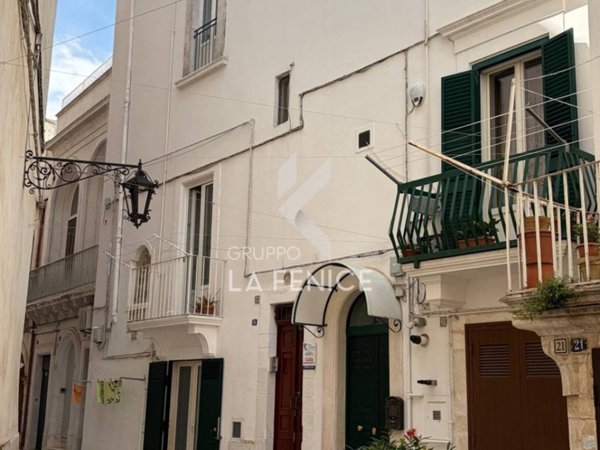 casa indipendente in vendita a Martina Franca in zona Centro Storico