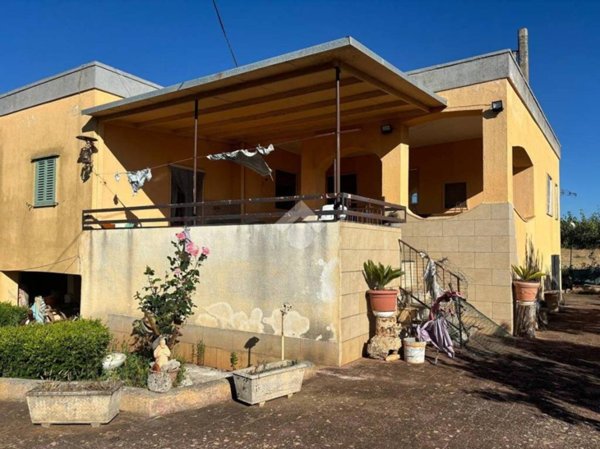 casa indipendente in vendita a Martina Franca in zona Cicerone