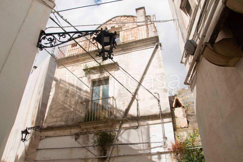 casa indipendente in vendita a Martina Franca in zona Centro Storico