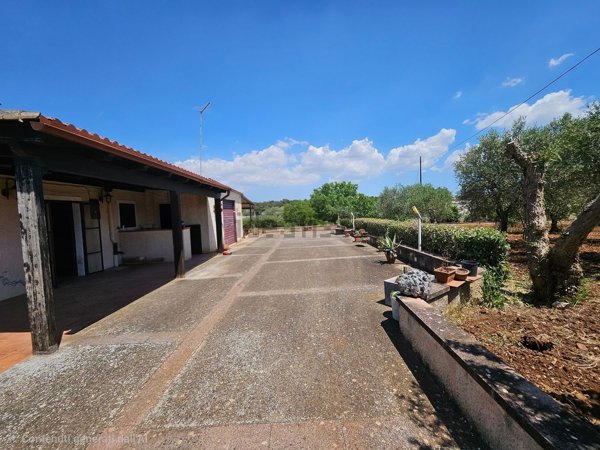 casa indipendente in vendita a Martina Franca in zona San Paolo