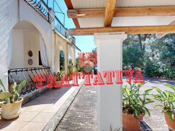 casa indipendente in vendita a Martina Franca in zona Montetulio