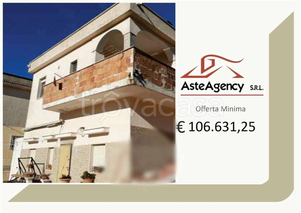 casa indipendente in vendita a Martina Franca in zona Montetulio