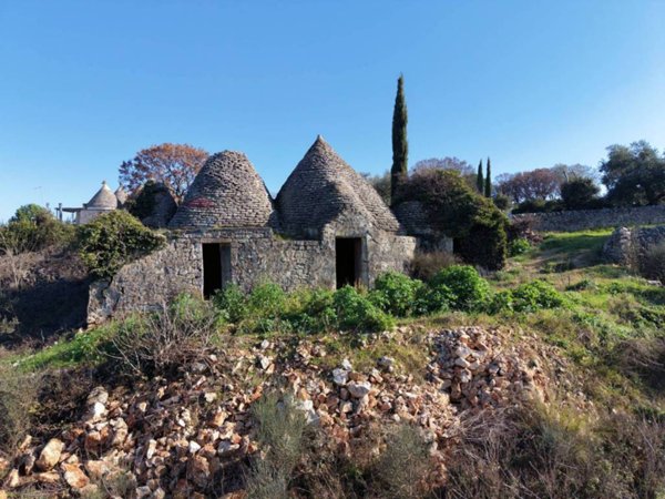 casa indipendente in vendita a Martina Franca in zona Carpari