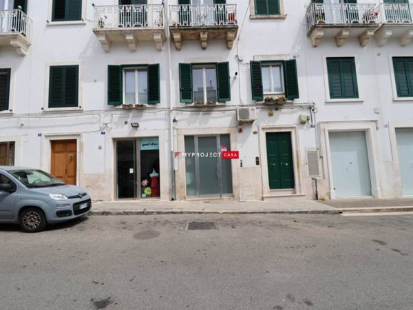 negozio in vendita a Martina Franca in zona Centro Storico