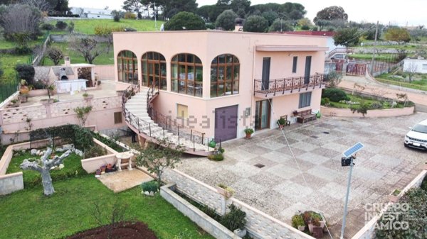 casa indipendente in vendita a Martina Franca in zona Chiancaro