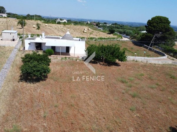 casa indipendente in vendita a Martina Franca in zona Monti del Duca