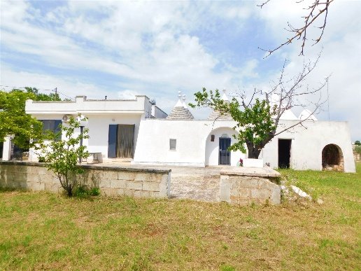 pentavano in vendita a Martina Franca in zona Monti del Duca