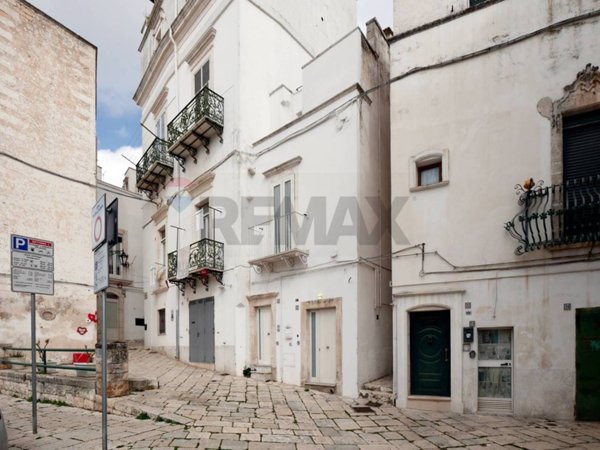 casa indipendente in vendita a Martina Franca in zona Centro Storico