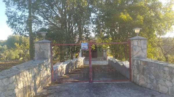casa indipendente in vendita a Martina Franca in zona Motolese