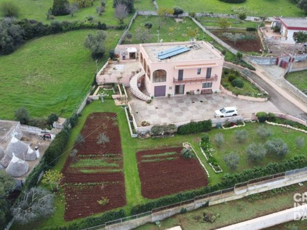 casa indipendente in vendita a Martina Franca in zona Chiancaro