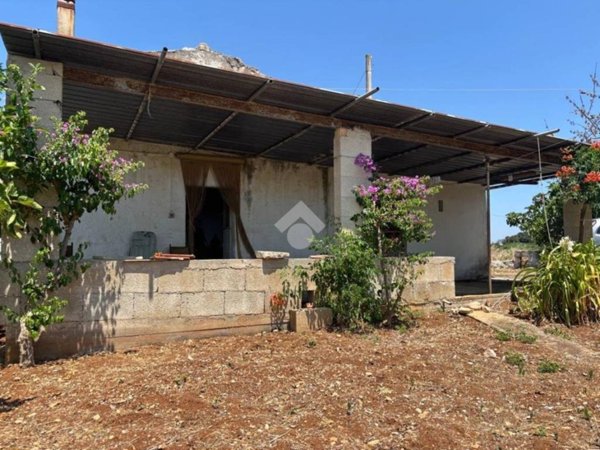 casa indipendente in vendita a Martina Franca in zona Nigri
