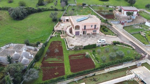 casa indipendente in vendita a Martina Franca