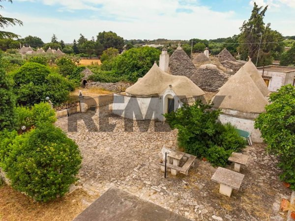 casa indipendente in vendita a Martina Franca