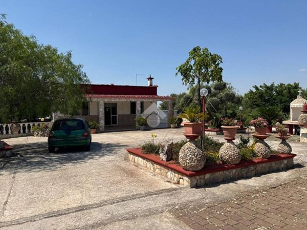 casa indipendente in vendita a Martina Franca