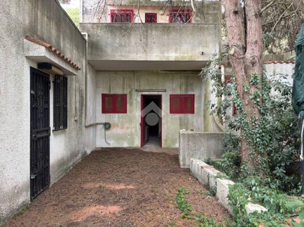 casa indipendente in vendita a Martina Franca in zona Lamia Vecchia