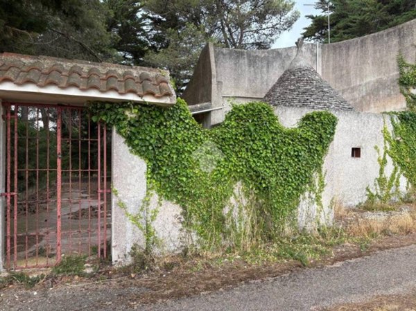 casa indipendente in vendita a Martina Franca in zona Lamia Vecchia