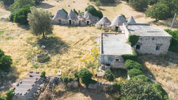 casa indipendente in vendita a Martina Franca in zona Centro Storico
