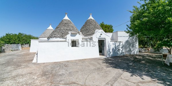 appartamento in vendita a Martina Franca in zona Montetulio