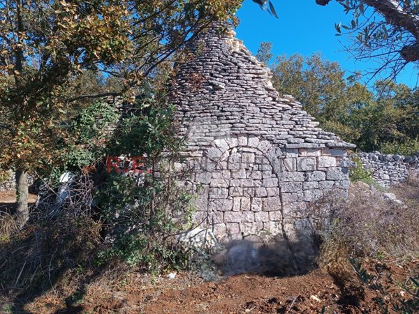 rudere in vendita a Martina Franca in zona Chiancaro