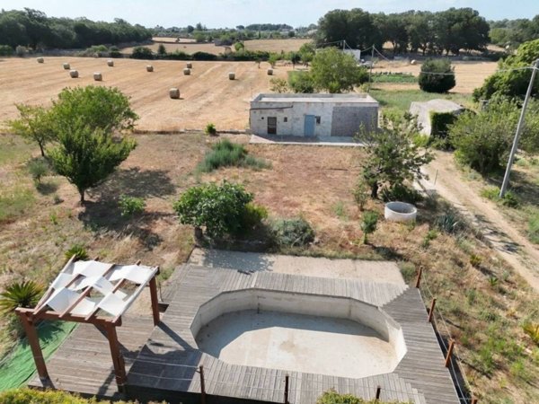 casa indipendente in vendita a Martina Franca