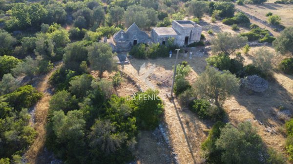 casa indipendente in vendita a Martina Franca in zona Specchia Tarantina