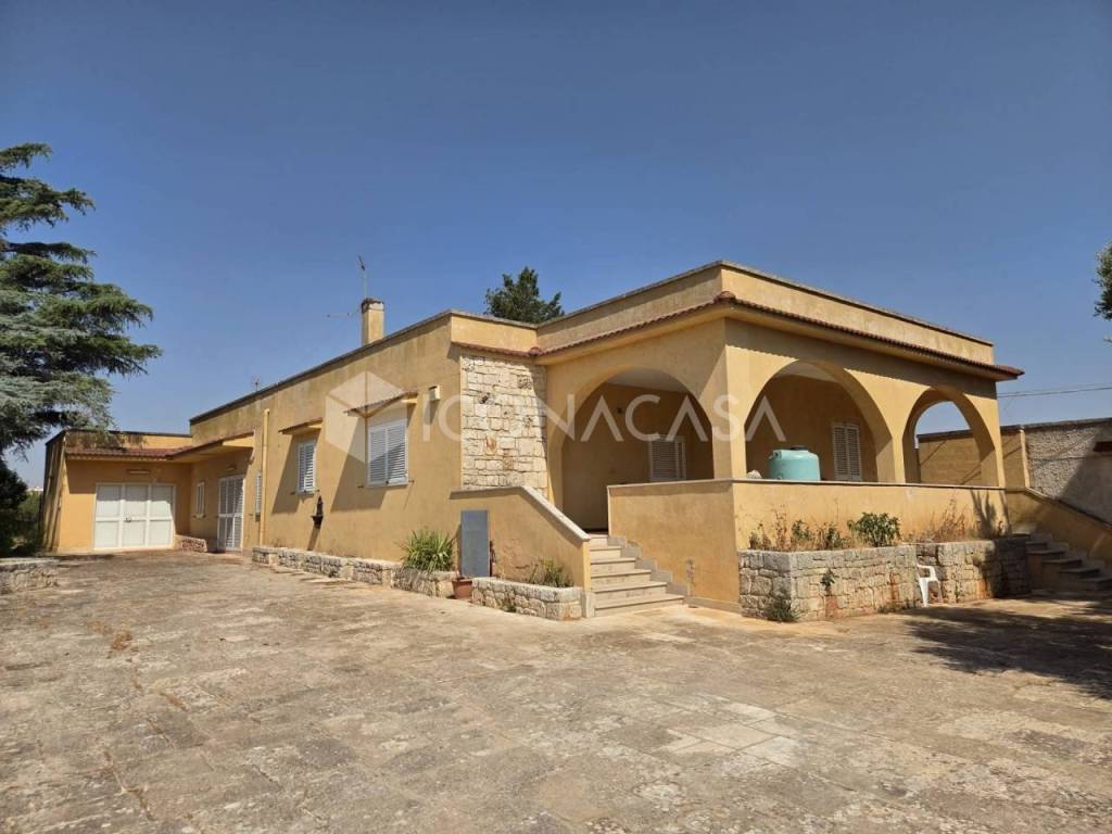 casa indipendente in vendita a Martina Franca