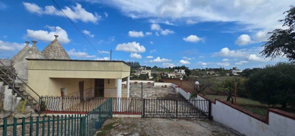 casa indipendente in vendita a Martina Franca