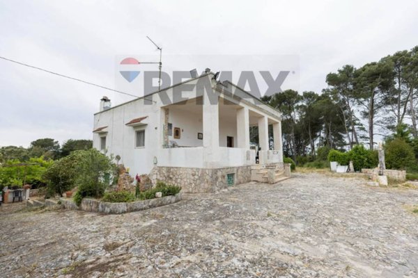 casa indipendente in vendita a Martina Franca