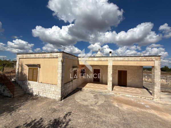 casa indipendente in vendita a Martina Franca