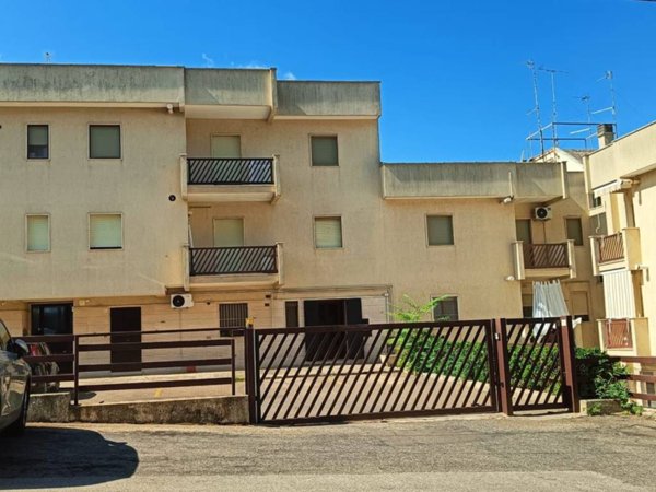 appartamento in vendita a Martina Franca in zona Chiancaro