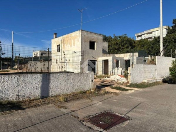 casa indipendente in vendita a Martina Franca in zona Montetulio