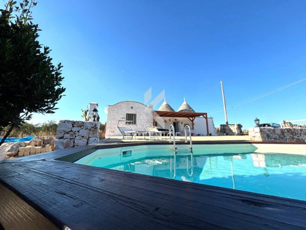 casa indipendente in vendita a Martina Franca in zona Nigri