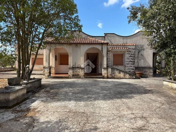 casa indipendente in vendita a Martina Franca
