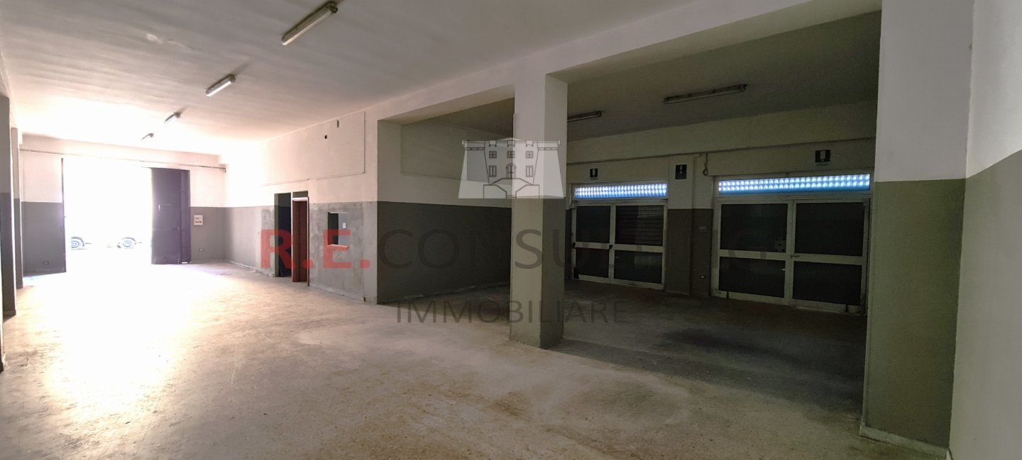 locale commerciale in vendita a Martina Franca