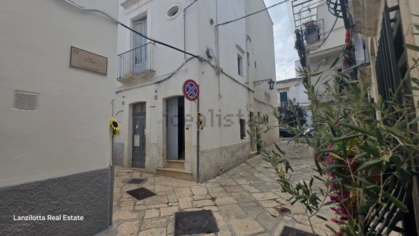 casa indipendente in vendita a Martina Franca in zona Centro Storico