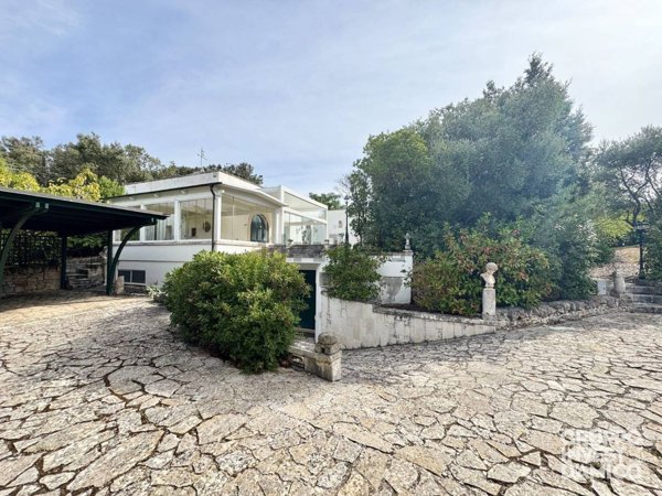 casa indipendente in vendita a Martina Franca